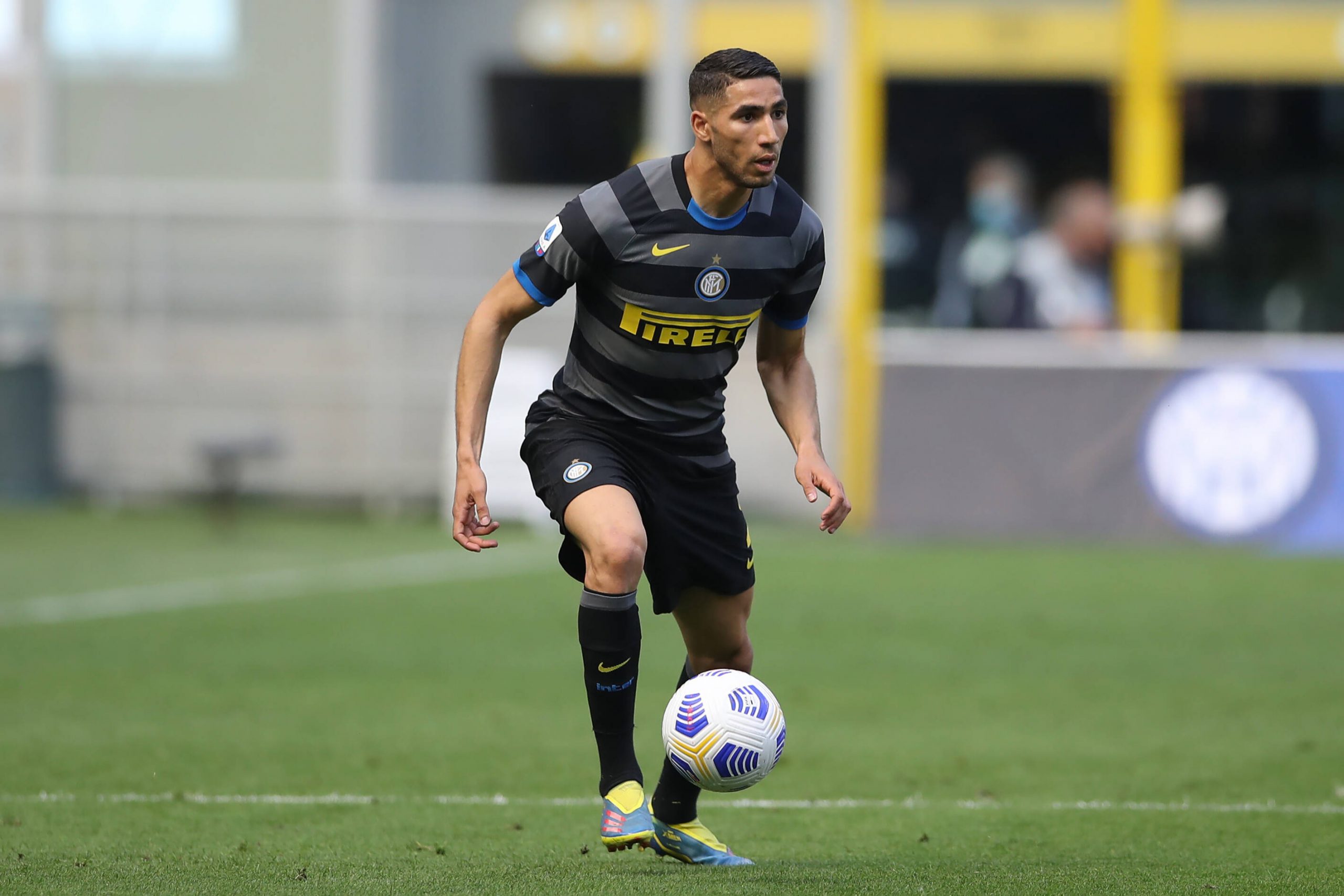 Achraf Hakimi (Inter) during the Italian Serie A match between Inter 7-0  Pisa at Giuseppe Meazza Stadium on September 19 , 2020 in Milano, Italy.  Photo by Maurizio Borsari/AFLO Stock Photo - Alamy