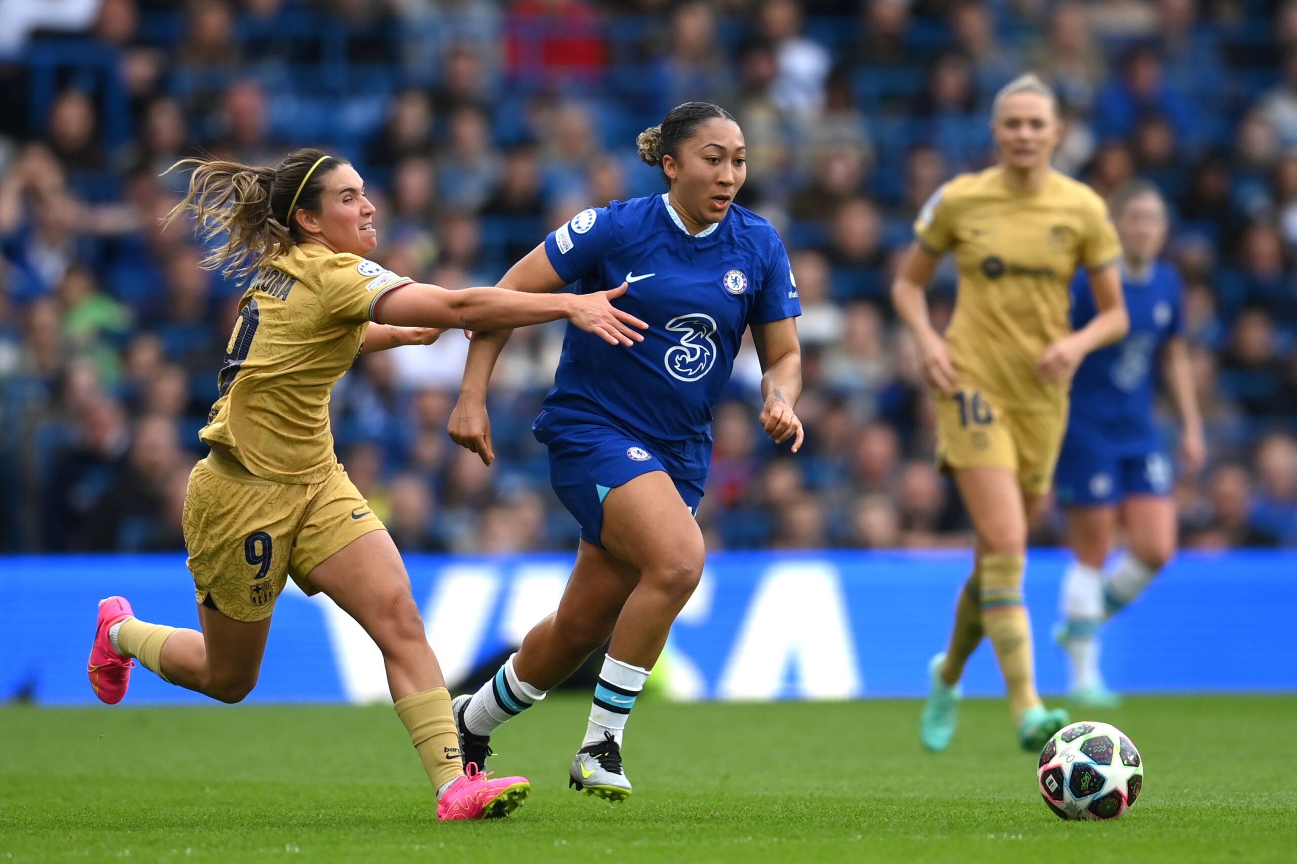 Chelsea FC V FC Barcelona: Semifinal 1st Leg - UEFA Women's Champions ...